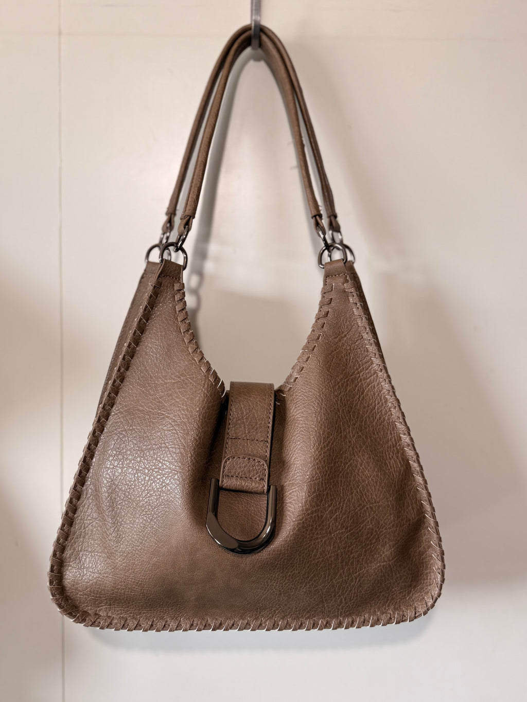 AB100 Whipstitch shoulder bag