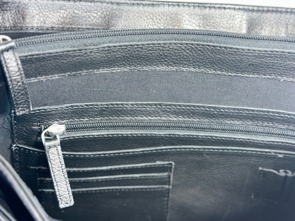 SS31 Brikmond 100% Leather  Executive 1 briefcase