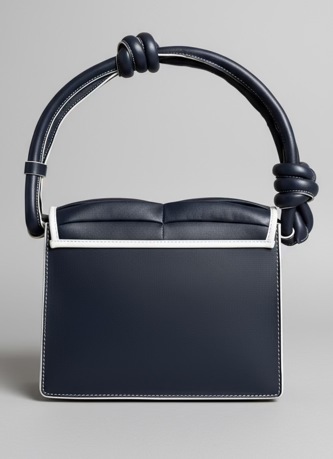 SS98 Luisa channel quilt lamb box