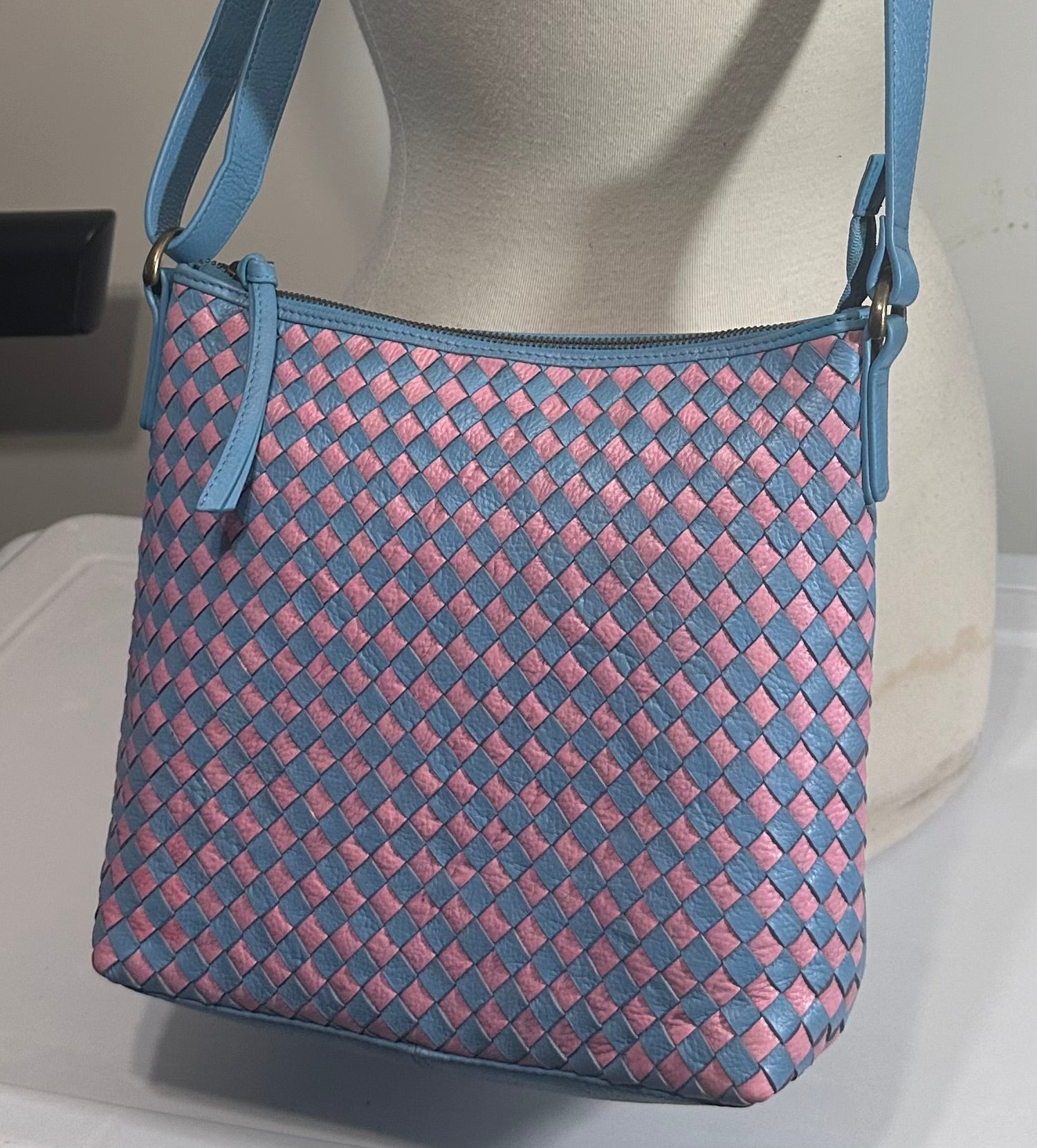 SS99 Two color basketweave crossbody