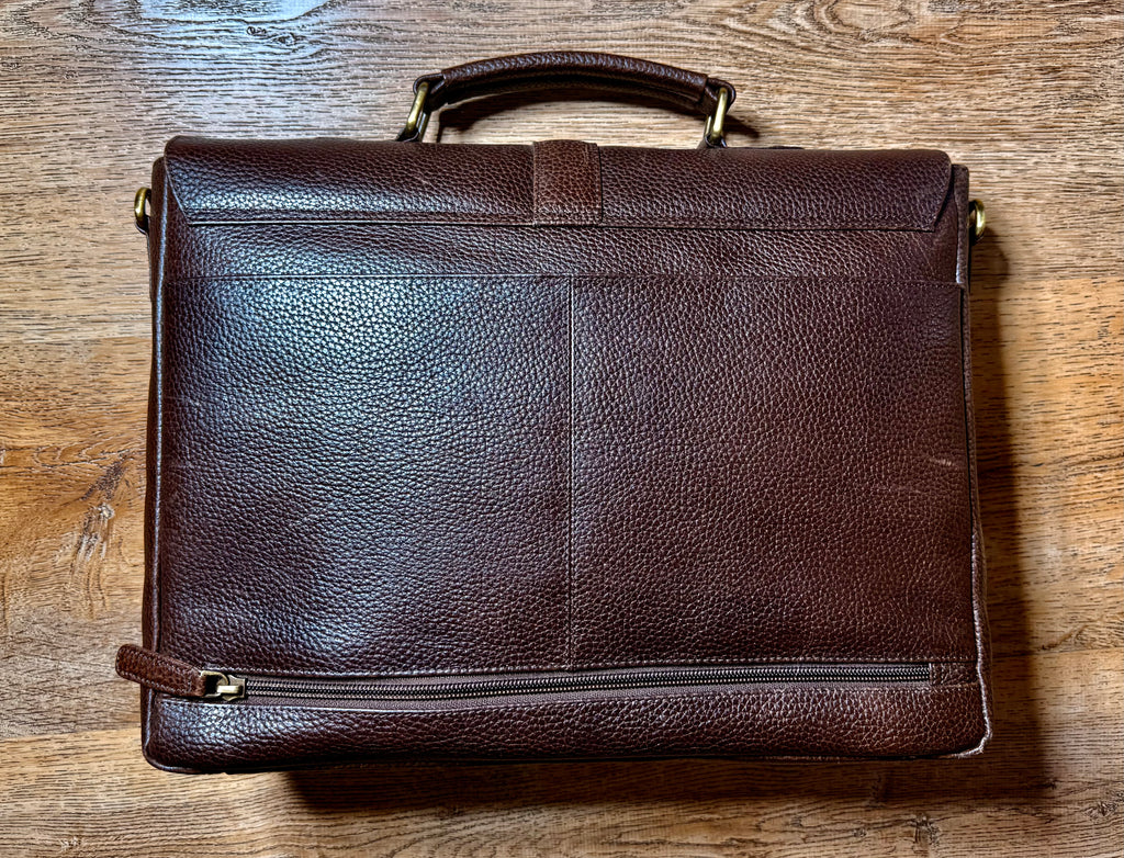 SS40 SoftGrain Cow modern briefcase free shipping within the USA