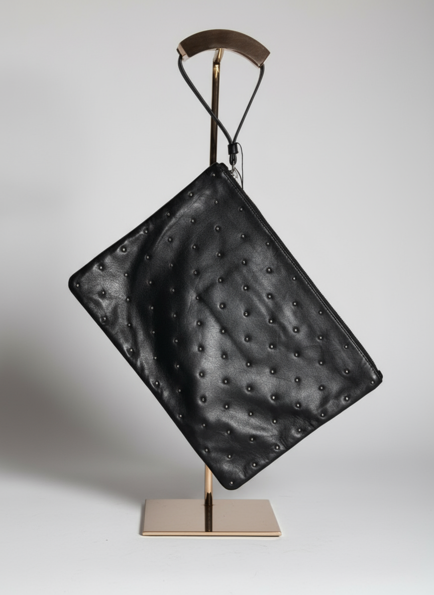 SS116 Fini C'est studded lamb wristlet