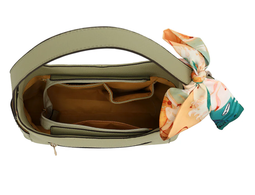 AB130 Hobo with Horse bit HW & scarf