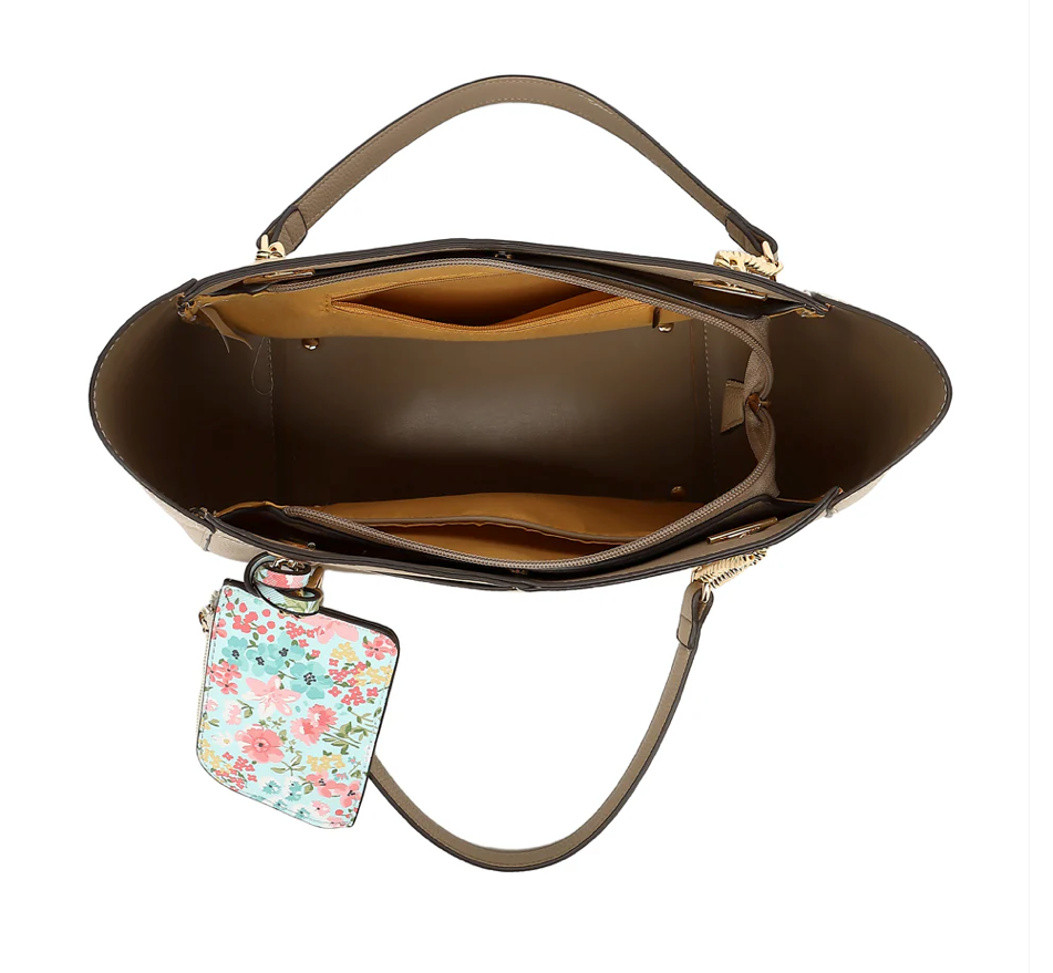 AB131 SLOUCHY HOBO WITH CONVERTIBLE CB STRAP